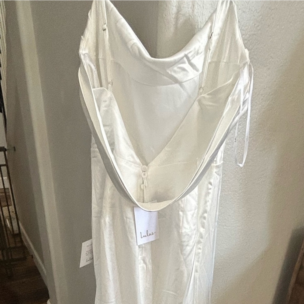 NWT $148 Lulus Lovely Endearment White Satin Sleeveless Backless Maxi Dress - Picture 7 of 10